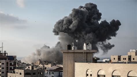 Gazze’de çatışmalar sürüyor:  İsrail savaş uçakları Gazze Şeridi’nde çok sayıda noktayı bombaladı